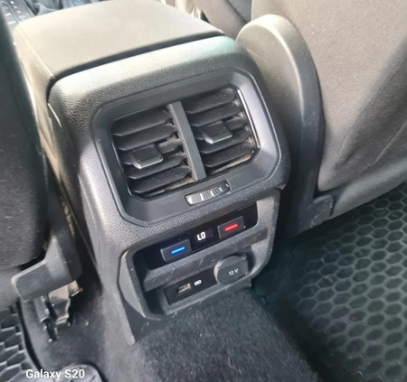 Volkswagen Tiguan cena 90000 przebieg: 67500, rok produkcji 2019 z Krotoszyn małe 67